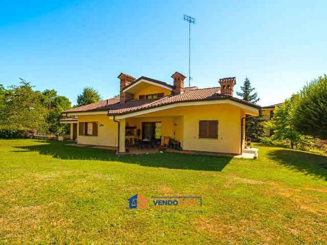 Villa in vendita a Bernezzo CN