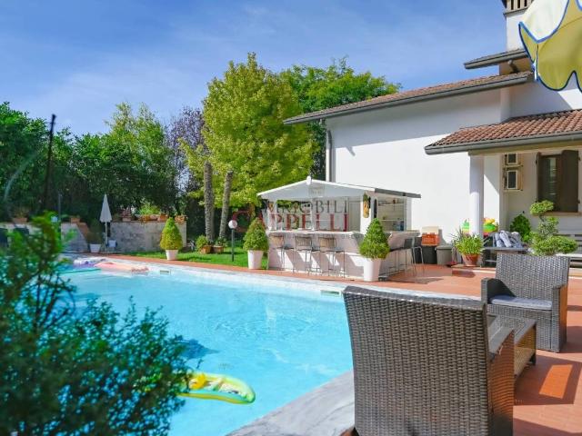 Villa in vendita a Bertinoro FC