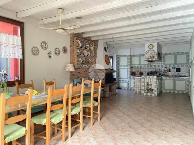 Villa in vendita a Berzo Inferiore BS