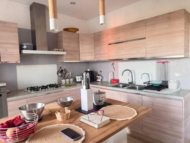 Villa in vendita a Besozzo VA