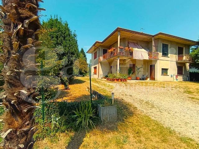 Villa in vendita a Besnate VA