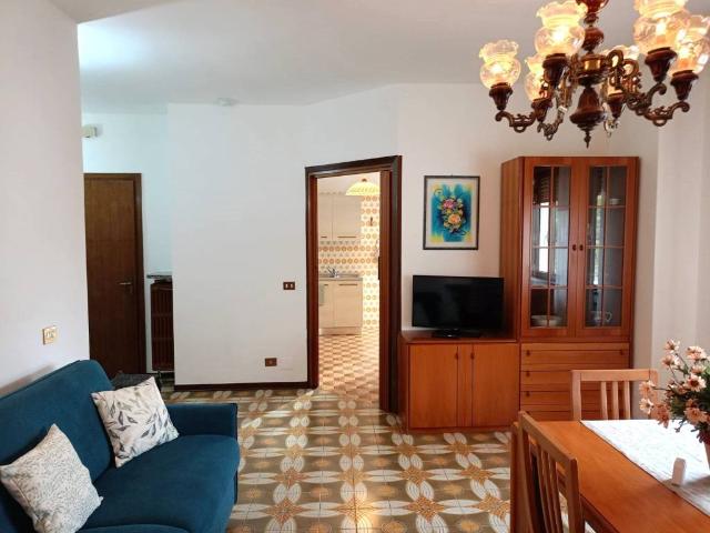 Villa in vendita a Bizzarone CO