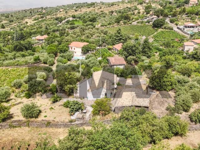Villa in vendita a Biancavilla CT