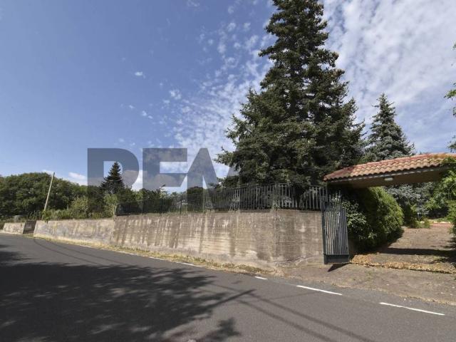 Villa in vendita a Biancavilla CT
