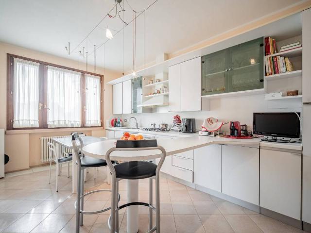 Villa in vendita a Bibbiano RE