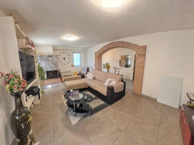Villa in vendita a Bibbiano RE