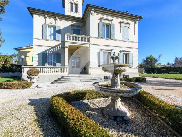 Villa in vendita a Bibbiano RE