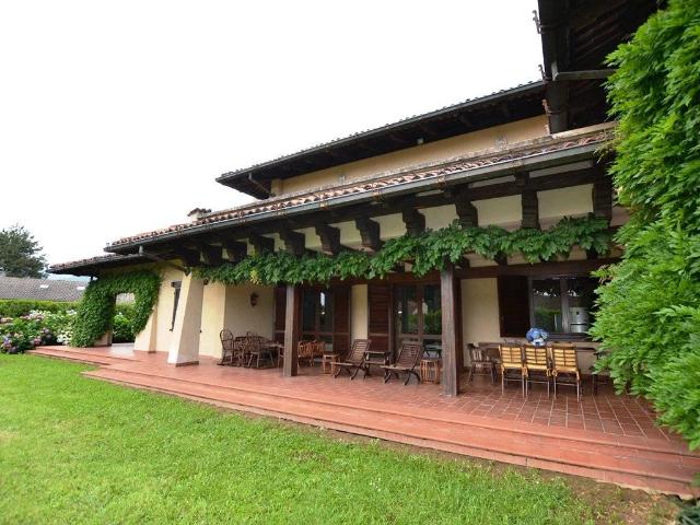 Villa in vendita a Biella BI