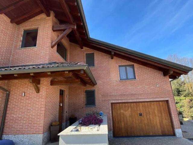 Villa in vendita a Binasco MI