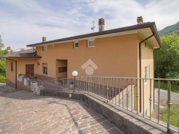 Villa in vendita a Bione BS