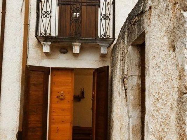 Villa in vendita a Bisegna AQ