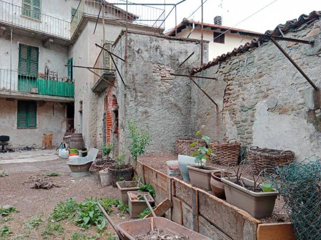 Villa in vendita a Bistagno AL