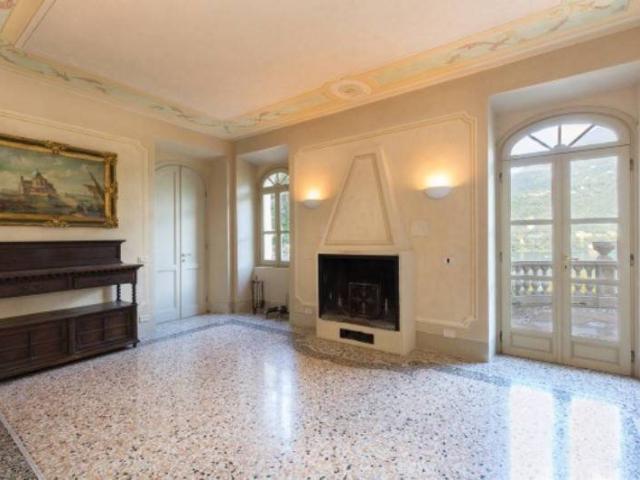 Villa in vendita a Blevio 1250m² Blevio