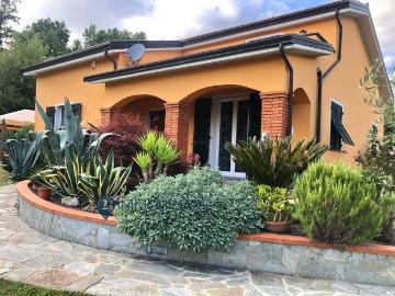 Villa in vendita a Brugnato