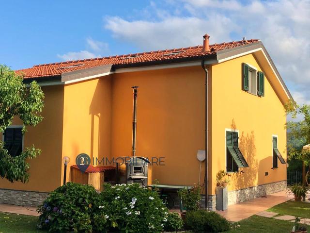 Villa in vendita a Brugnato