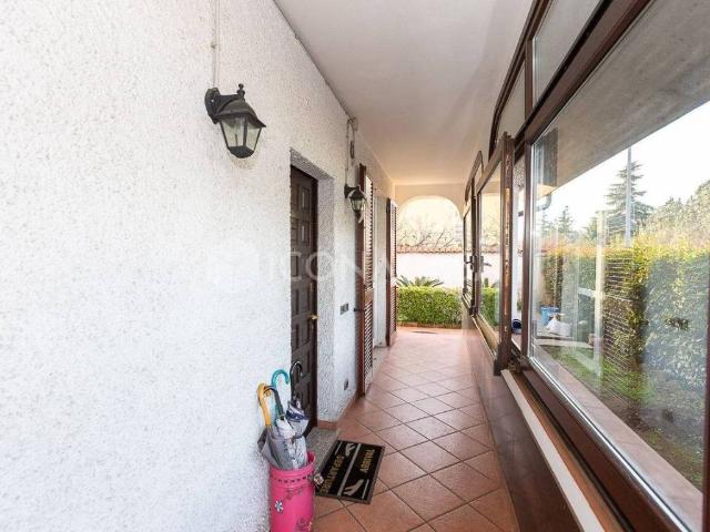 Villa in vendita a Brugherio MB