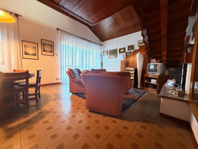 Villa in vendita a Brugherio MB