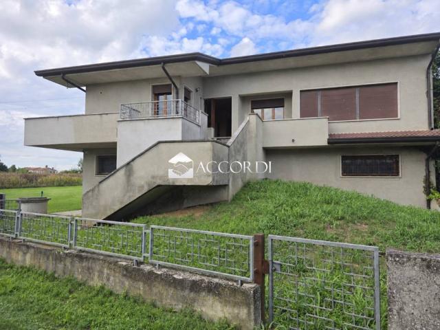 Villa in vendita a Brugine PD