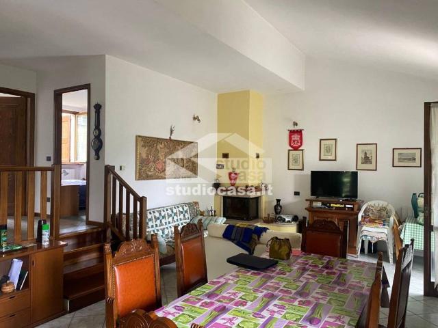 Villa in vendita a Brumano BG