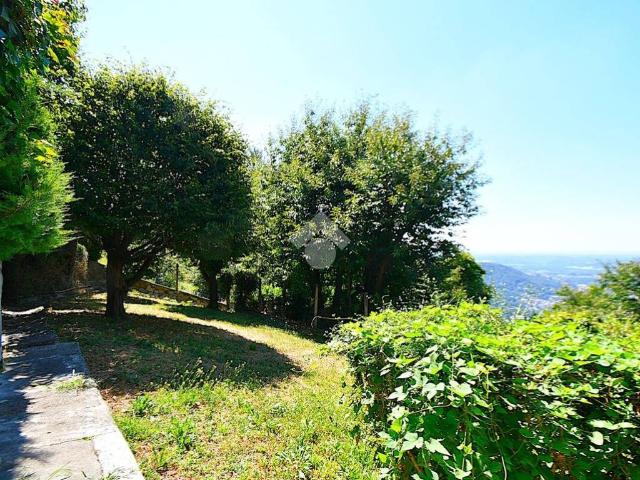 Villa in vendita a Brunate CO