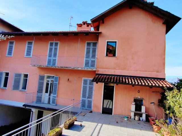 Villa in vendita a Brusnengo BI