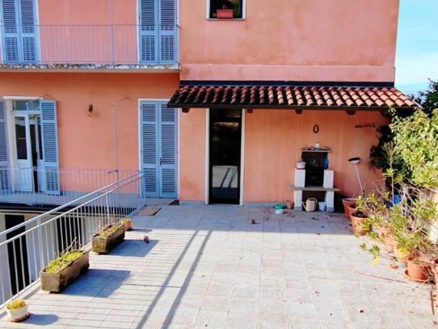 Villa in vendita a Brusnengo BI