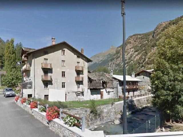 Villa in vendita a Brusson AO