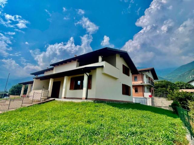 Villa in vendita a Bruzolo TO