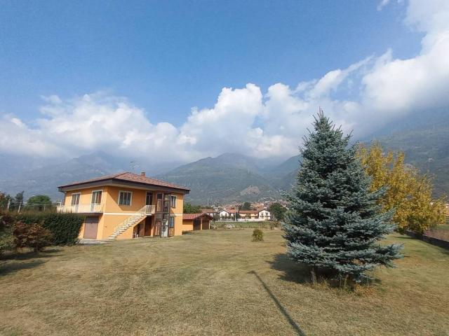 Villa in vendita a Bruzolo TO