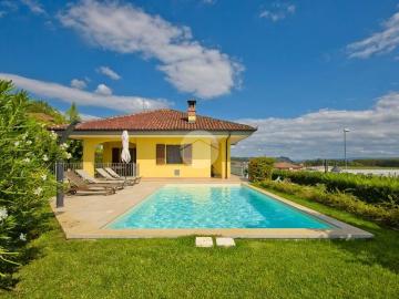 Villa in vendita a Bra CN