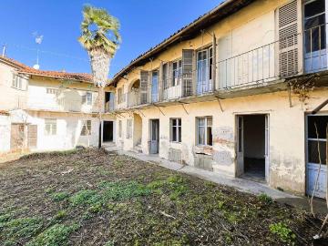 Villa in vendita a Bra CN