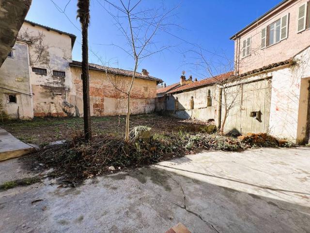 Villa in vendita a Bra CN