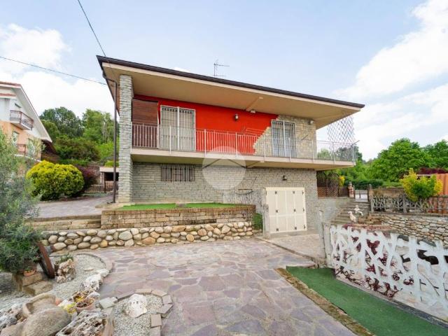 Villa in vendita a Bra CN