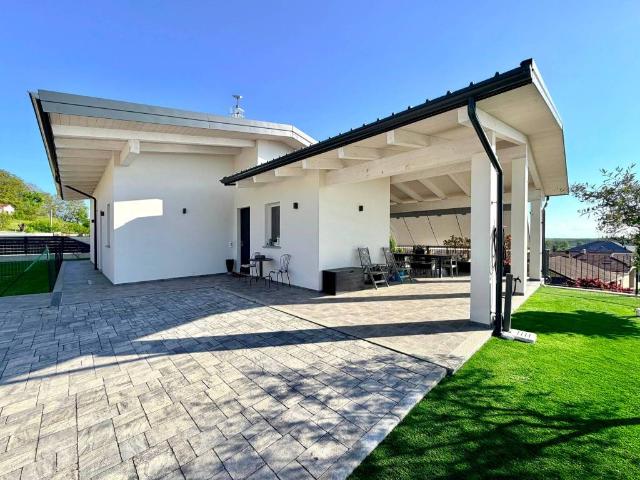 Villa in vendita a Bra CN
