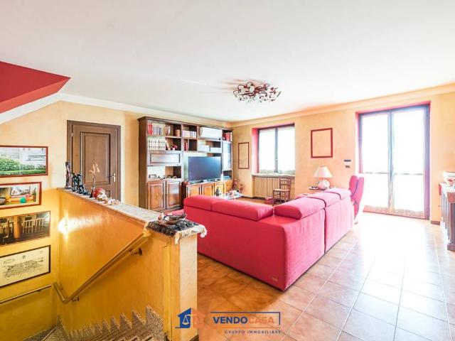 Villa in vendita a Bra CN