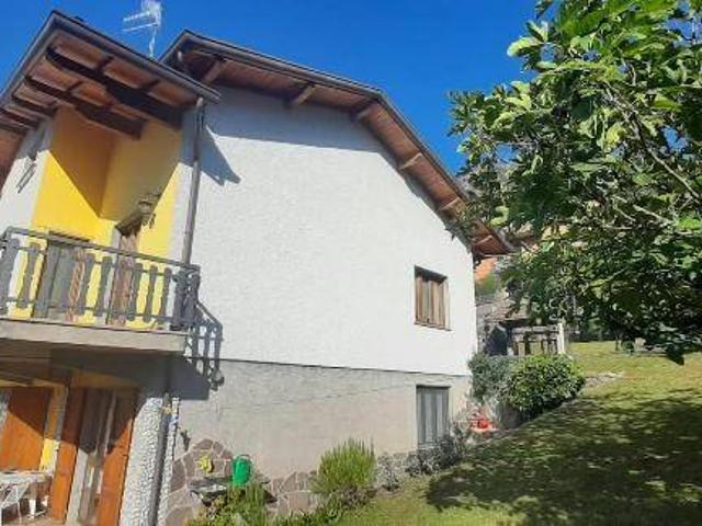 Villa in vendita a Bracca BG