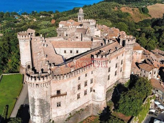Villa in vendita a Bracciano RM