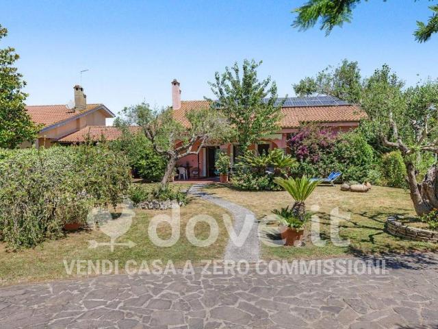 Villa in vendita a Bracciano RM