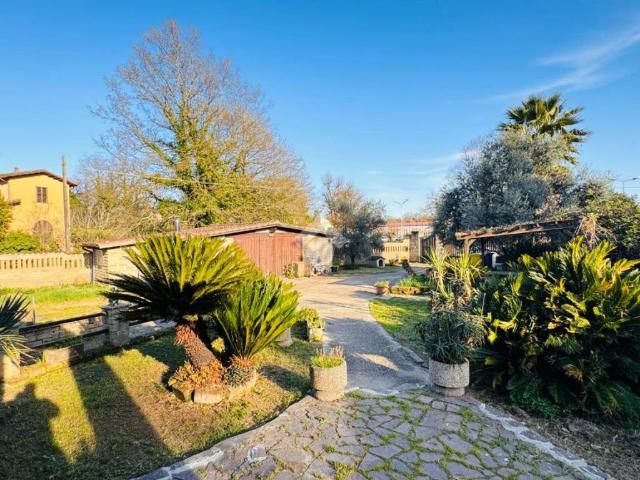 Villa in vendita a Bracciano RM