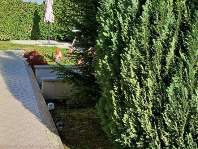 Villa in vendita a Bregnano CO
