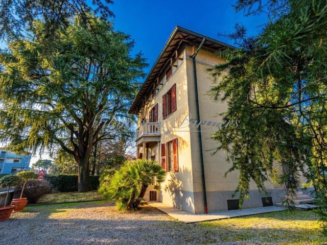 Villa in vendita a Brembate BG