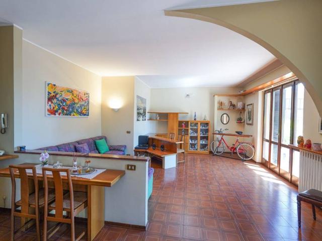 Villa in vendita a Brembate BG