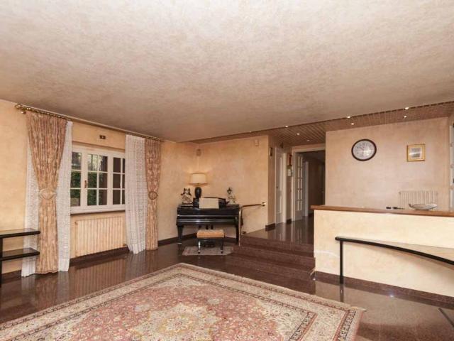 Villa in vendita a Brembate di Sopra BG