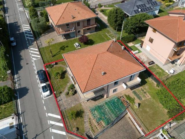 Villa in vendita a Brembate di Sopra BG