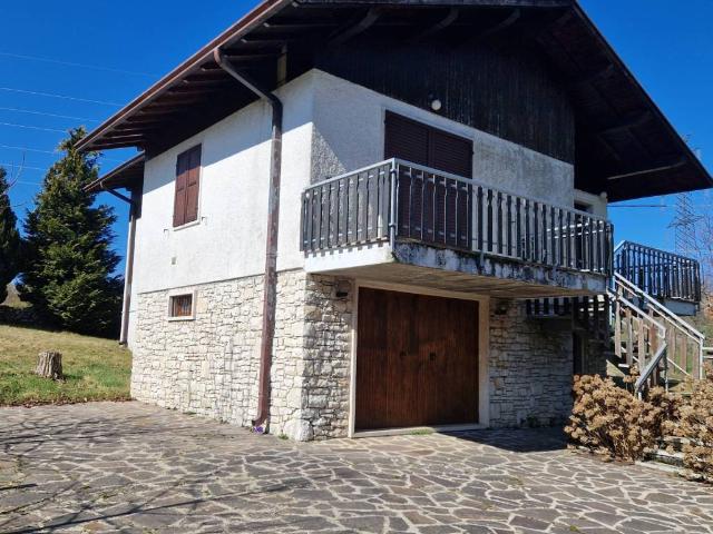 Villa in vendita a Brenzone sul Garda VR