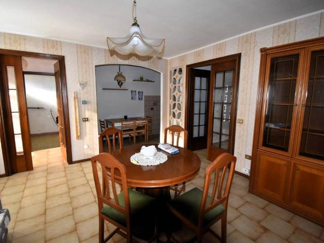 Villa in vendita a Brescello RE