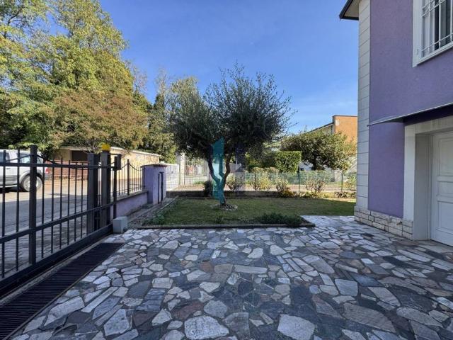 Villa in vendita a Brescia BS
