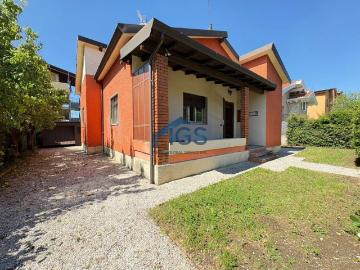 Villa in vendita a Brescia BS