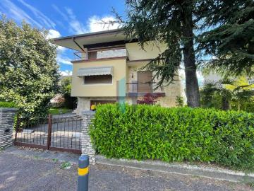 Villa in vendita a Brescia BS