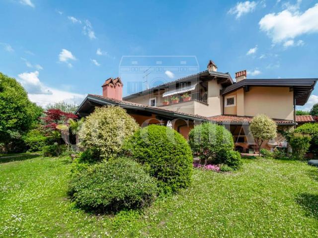 Villa in vendita a Brescia BS
